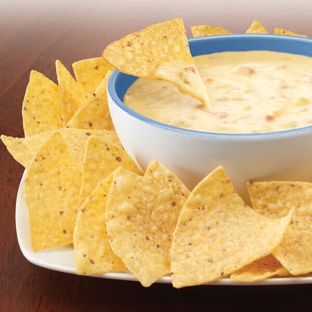 Queso & Chips - TO GO (16oz).