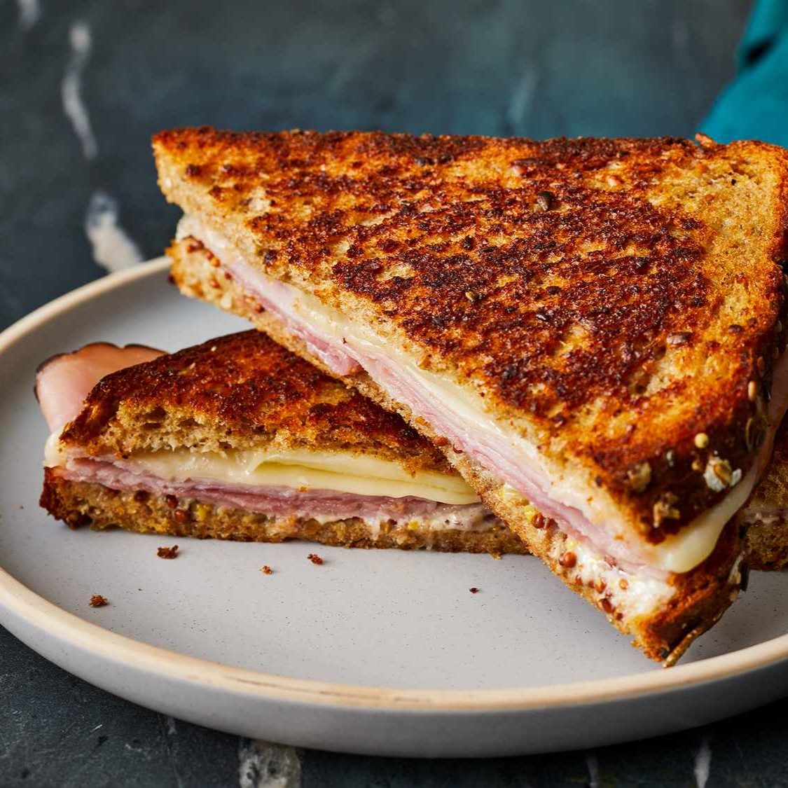 $12 Lunch Special - Pub Ham and Grilled Cheese.