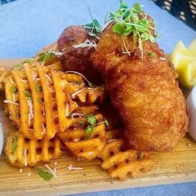 $12 Lunch Special - Fish Finger Basket.