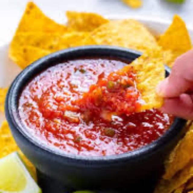 Salsa & Chips - TO GO (16oz).