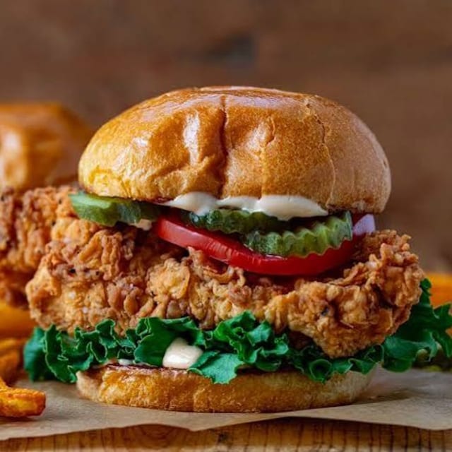 $12 Lunch Special - Crispy Spicy Chicken Deluxe.