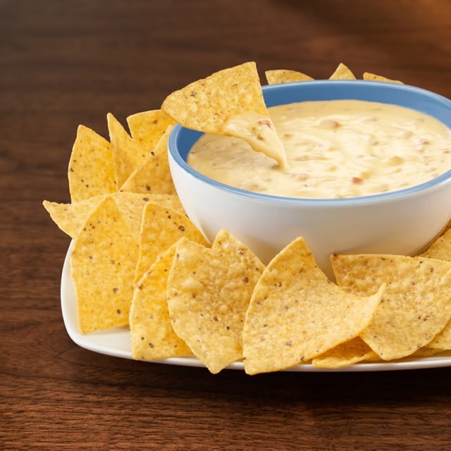 Queso - TO GO (16oz).